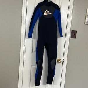 Quicksilver youth wetsuit